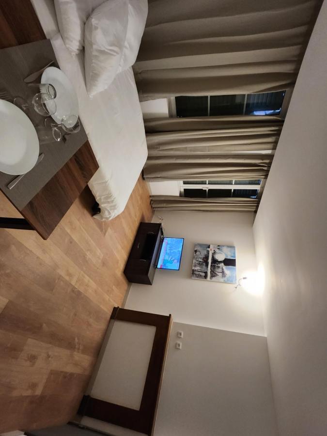 Studio Cozy Centre Ville Rdc Bar-le-Duc Exteriör bild